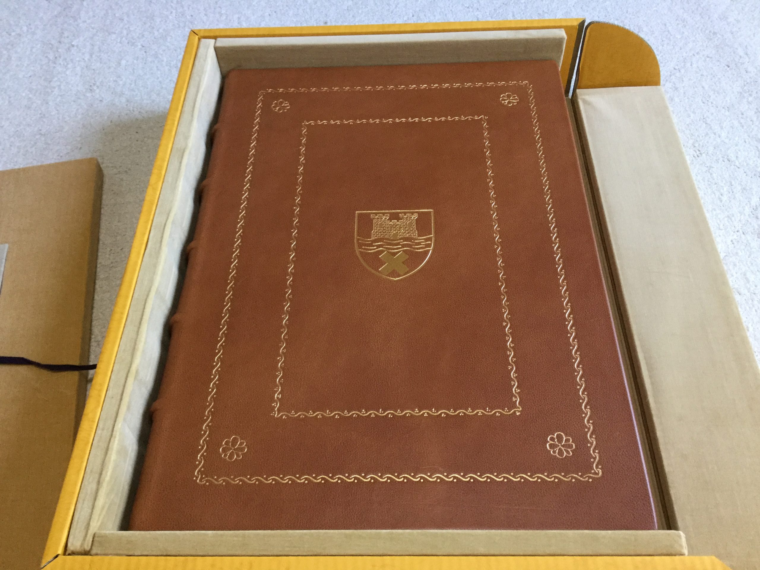 西洋中世の彩色写本展【第2回】を行います 中世スペインの写本 ライブラリー リエバナ